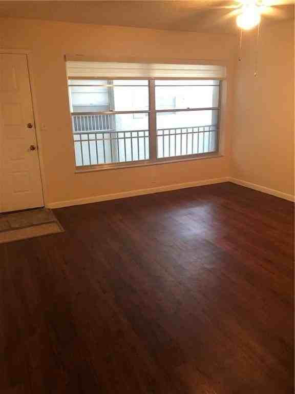 3554 N University Dr Unit 3554 - Photo 3 of 18