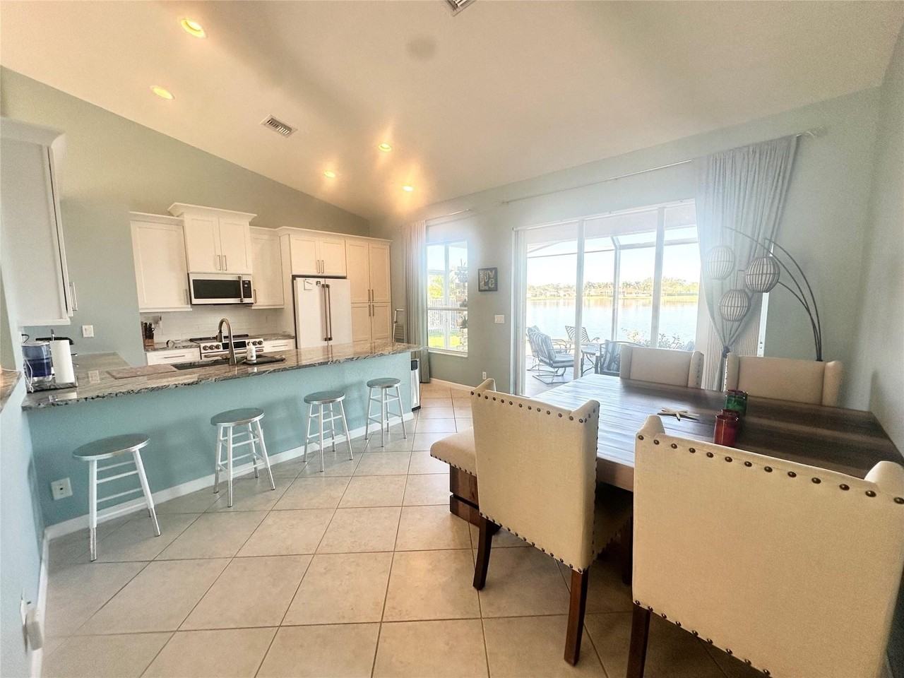 6104 Santa Margarito Dr - Photo 4 of 22