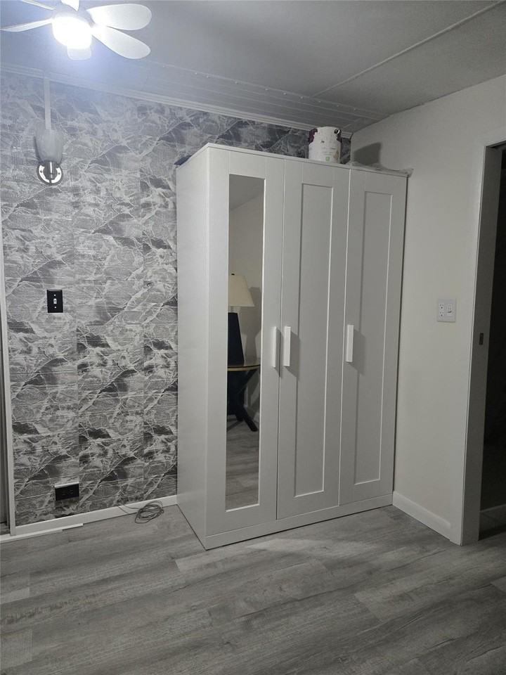 2321 Sw 87th Ter - Photo 3 of 8