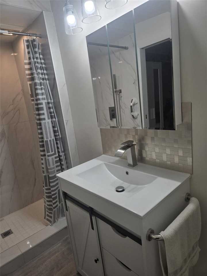 2321 Sw 87th Ter - Photo 7 of 8