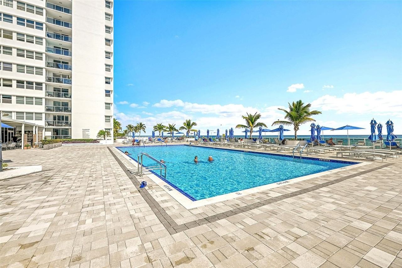 1880 S Ocean Dr Apt Ts601 - Photo 7 of 45