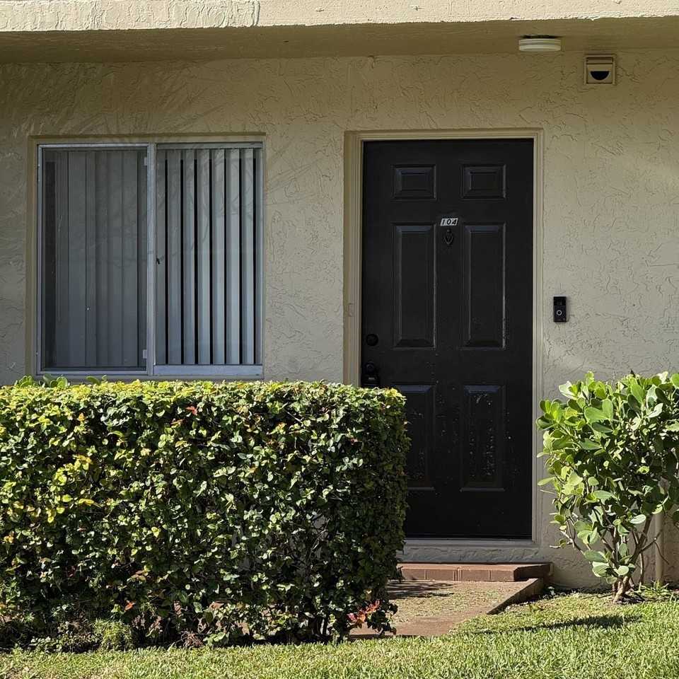 7840 Nw 50th St #104 - Photo 2 of 23