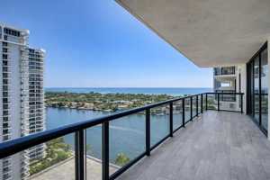 featured image of 19667 Turnberry Way #20GR