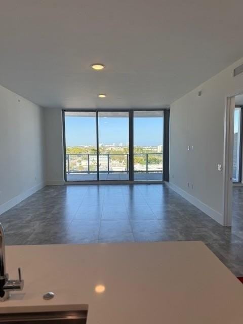 220 Lake Shore Dr #717 - Photo 4 of 16