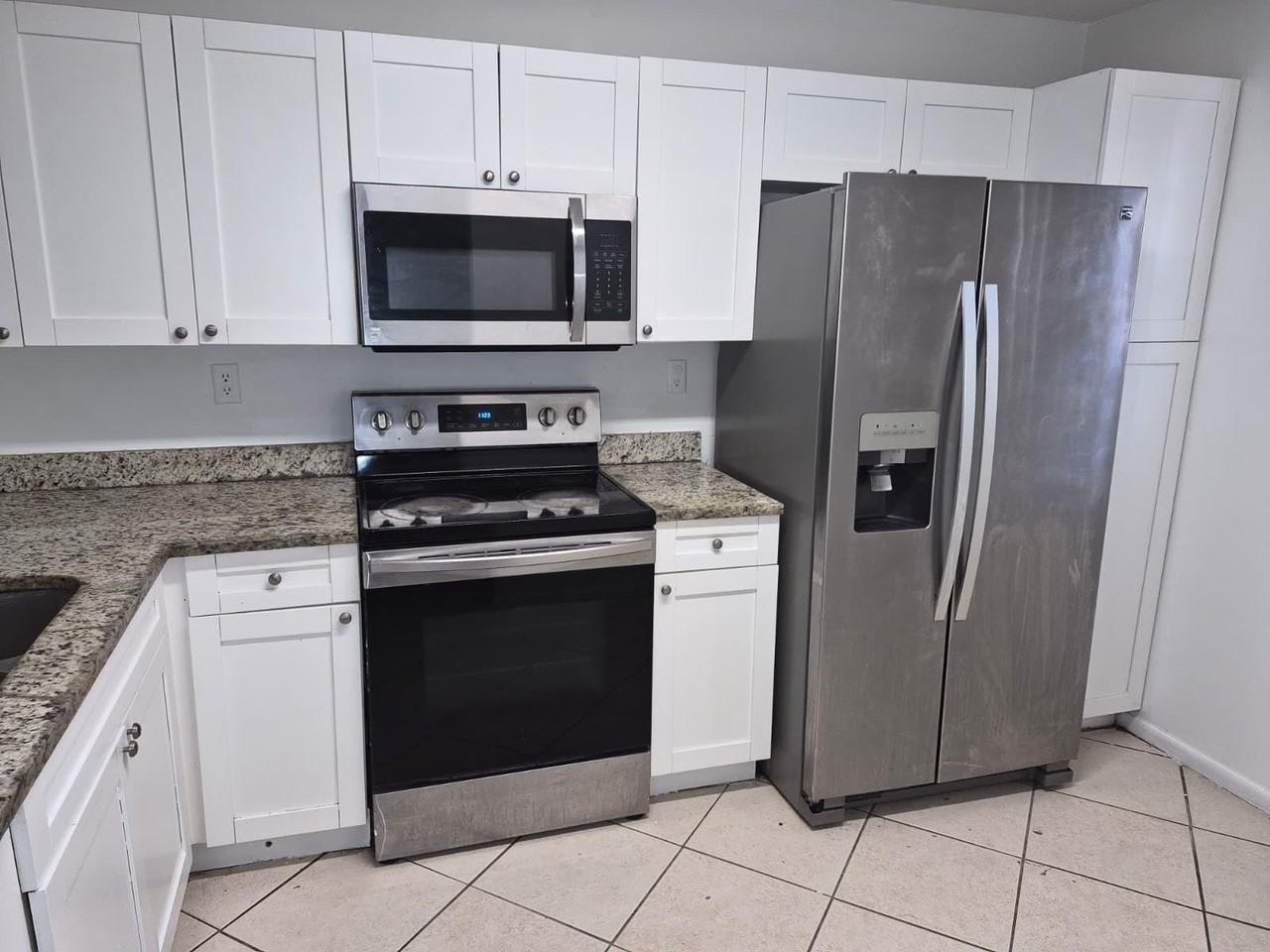 2966 Coral Springs Dr - Photo 3 of 9