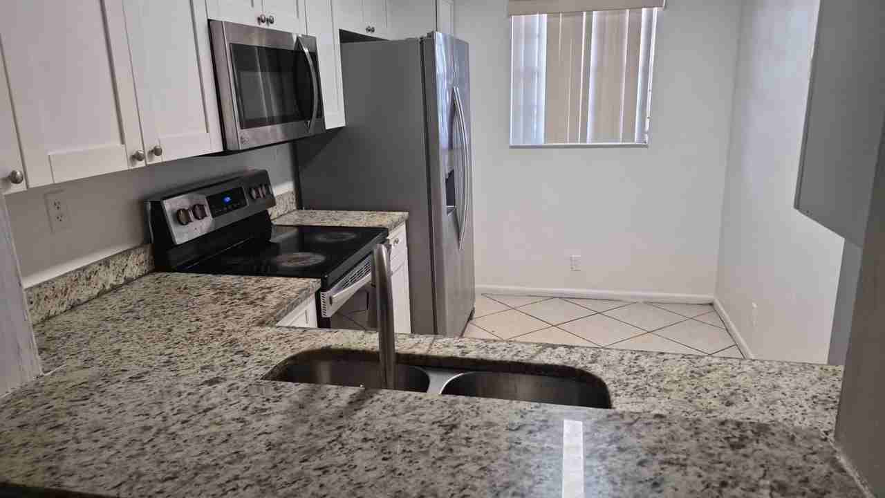 2966 Coral Springs Dr - Photo 4 of 9
