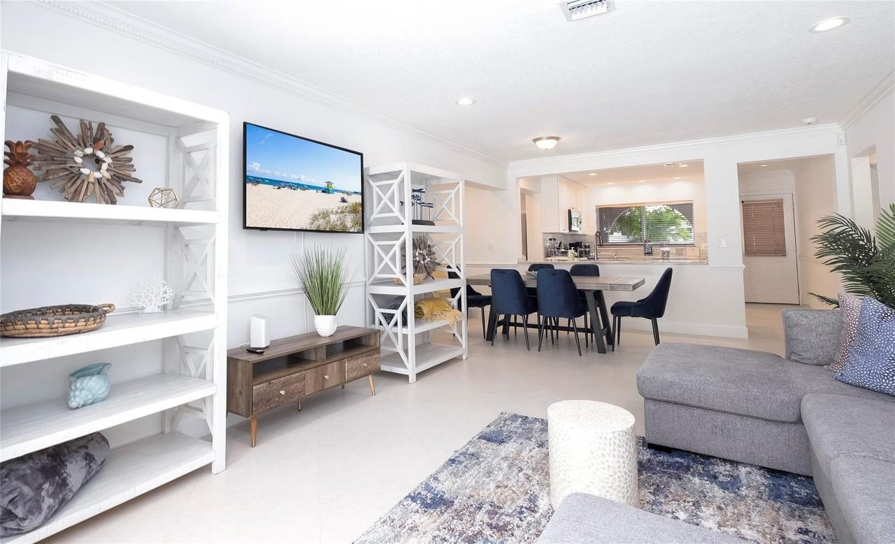 1240 Sw 13th Cir - Photo 6 of 50