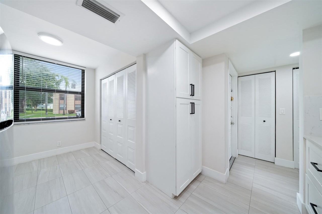 7350 Nw 18th St #104 - Photo 6 of 20