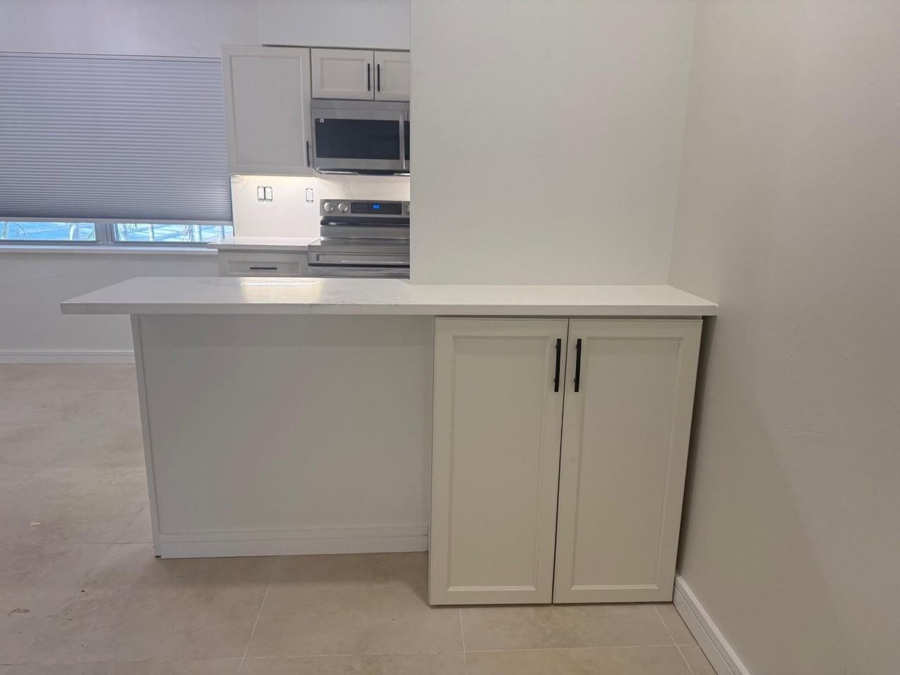 2725 Middle River Dr #11 - Photo 5 of 10