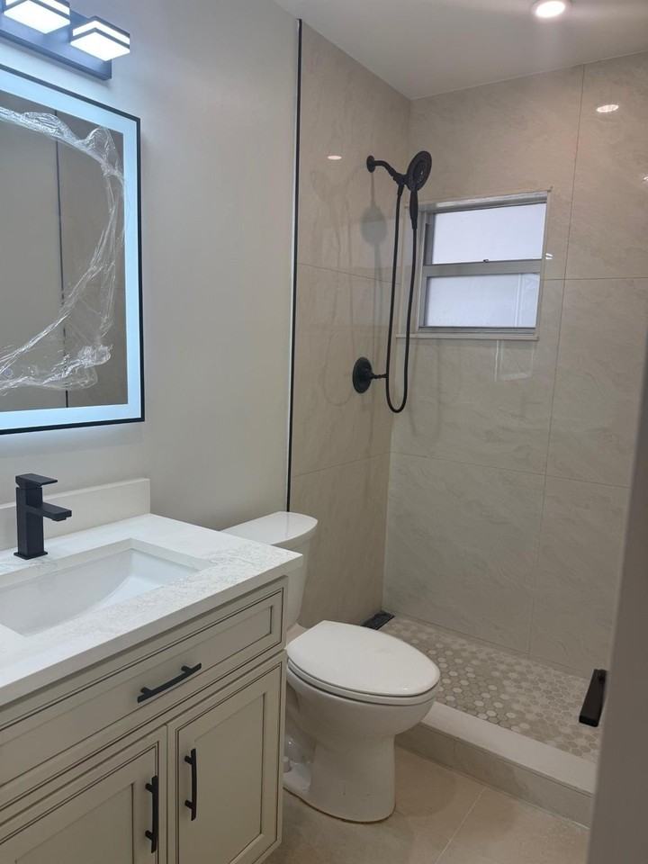 2725 Middle River Dr #11 - Photo 6 of 10