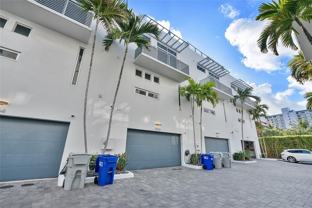 3266 Ne 15th St - Photo 1 of 1