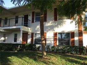 9905 Three Lakes Cir Unit 12-D - Photo 1 of 1