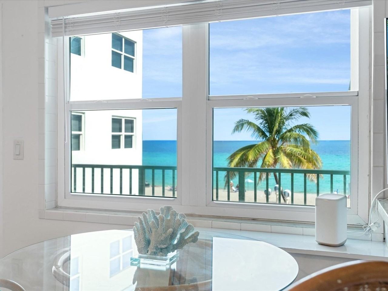 2600 N Surf Rd Apt 302 - Photo 3 of 35