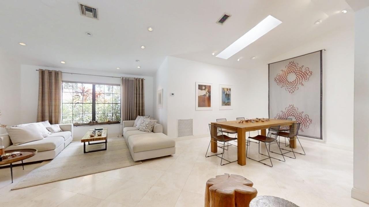2899 Nw 26th Ave - Photo 6 of 26
