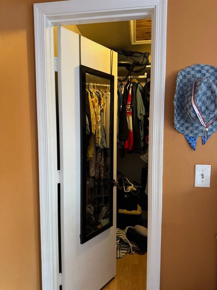 3345 Sw 2nd Ct - Photo 2 of 13