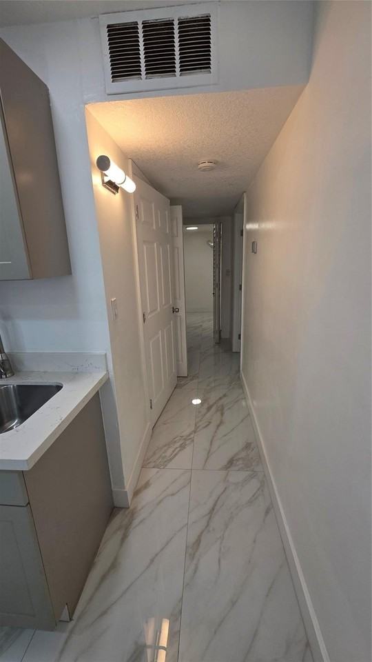 1758 Nw 55th Ave Apt 101 - Photo 5 of 13