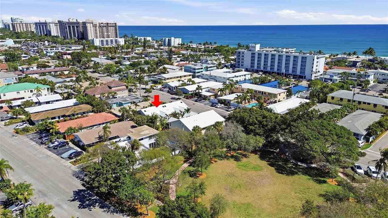 4525 Bougainvilla Dr Apt 5 - Photo 2 of 47