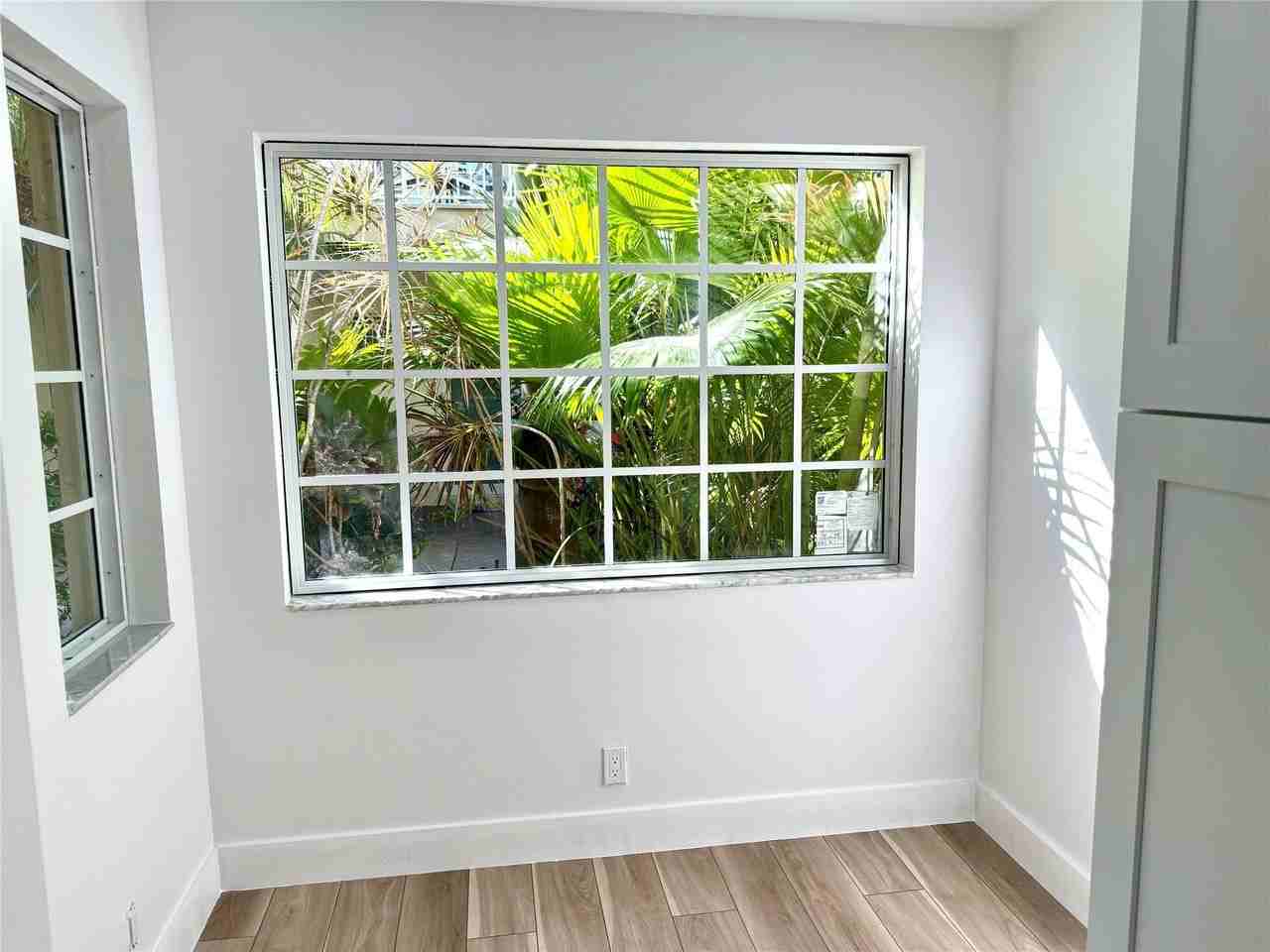 4525 Bougainvilla Dr Apt 5 - Photo 7 of 47