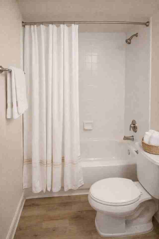 1715 Meadows Cir W #1715 - Photo 4 of 4