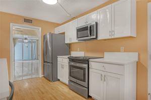 featured image of 6850 10th Ave N #101