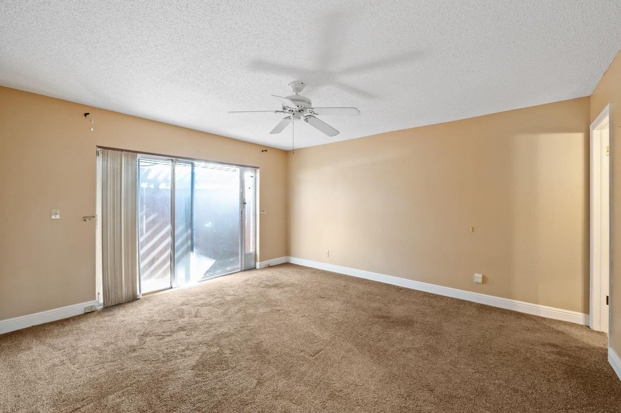 2229 Nova Village Dr - Photo 5 of 13