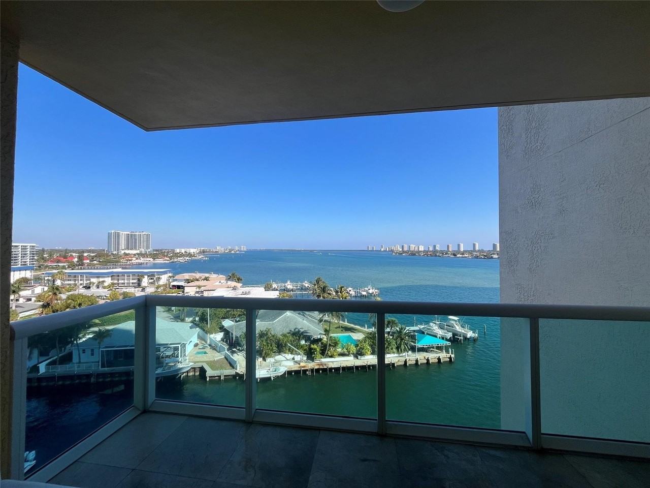 2650 Lake Shore Dr #803 - Photo 3 of 32