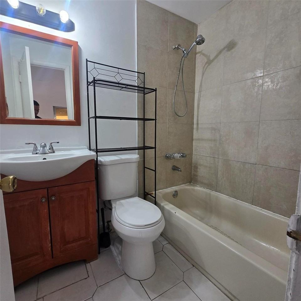 15470 Sw 82nd Ln Apt 332 - Photo 7 of 12