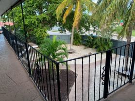 600 Ne 46th Ct Apt 4 #Apt 4 - Photo 1 of 1