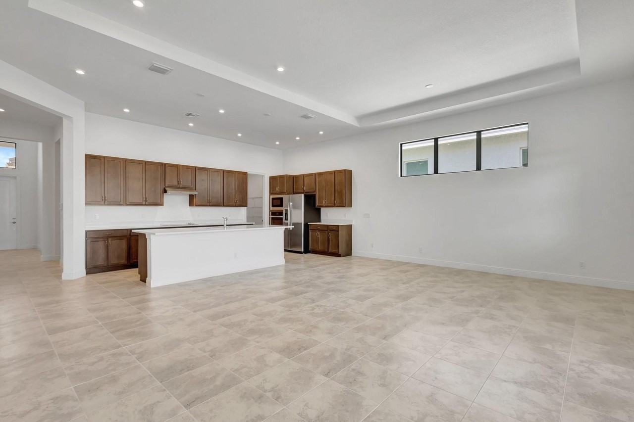 8449 Sw Cantante Way - Photo 4 of 50