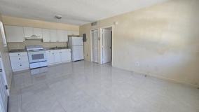 1290 Ne 142nd St #6 - Photo 1 of 1