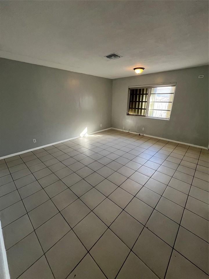 5891 Ne 18th Ave #2 - Photo 3 of 15