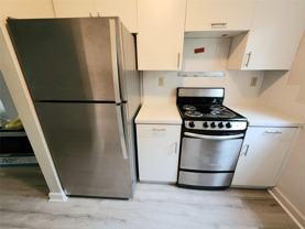 2607 Ne 8th Ave Apt 33 - Photo 1 of 1