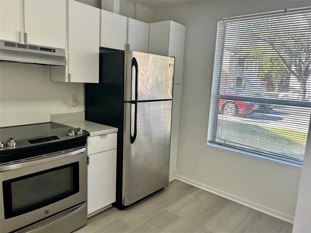 8104 Sw 21st Ct #8104 - Photo 5 of 24