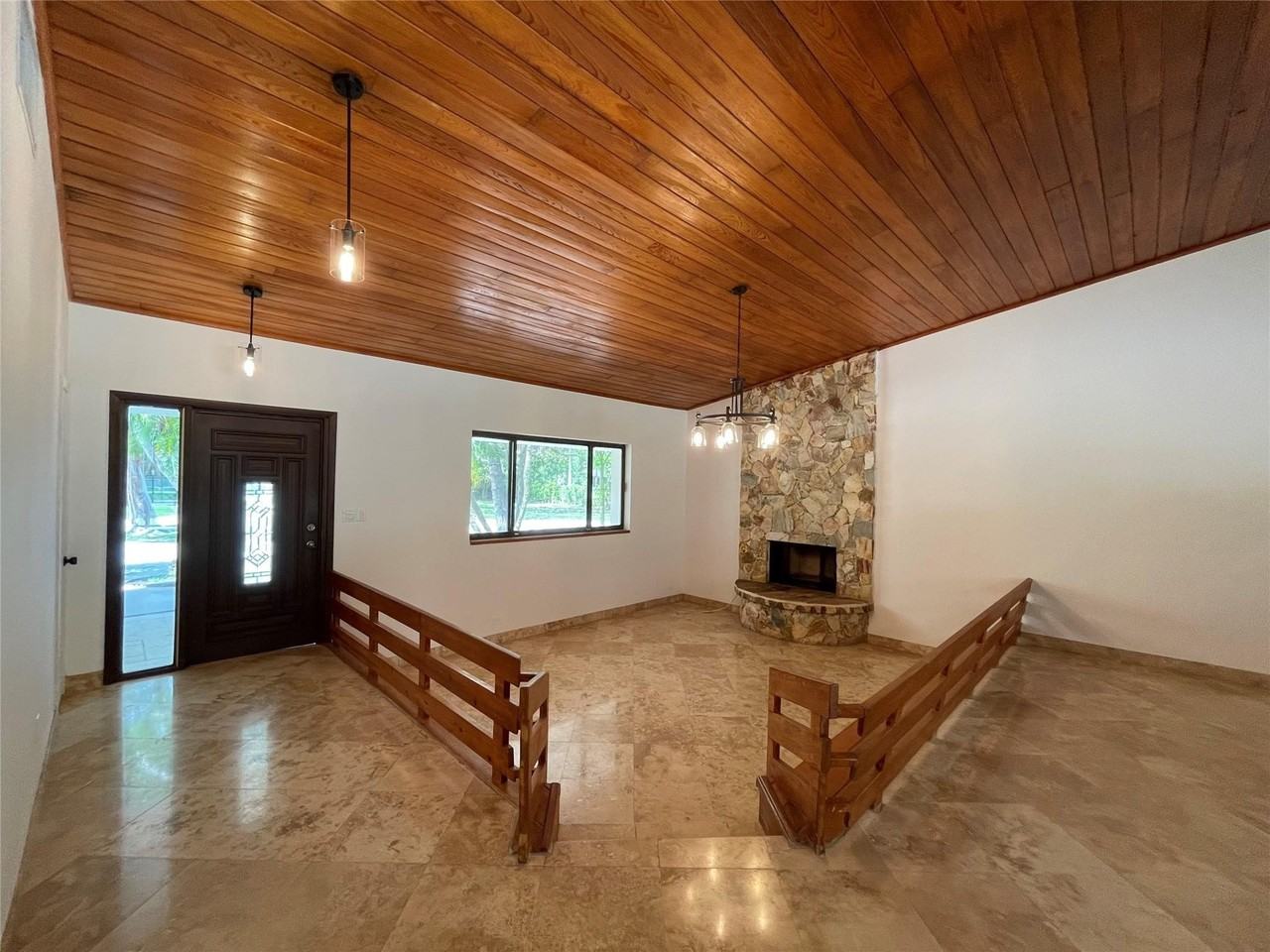 16881 Sw 276th St - Photo 3 of 17