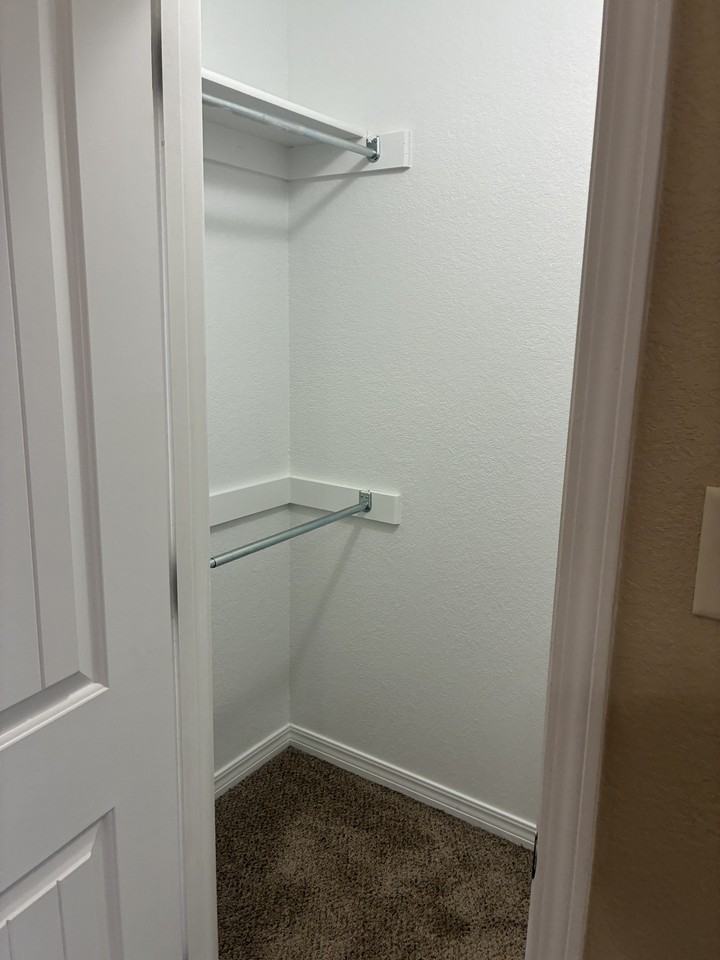 S 66th St #3511A - Photo 5 of 10