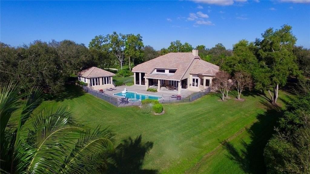 3190 Willow Ln - Photo 3 of 25