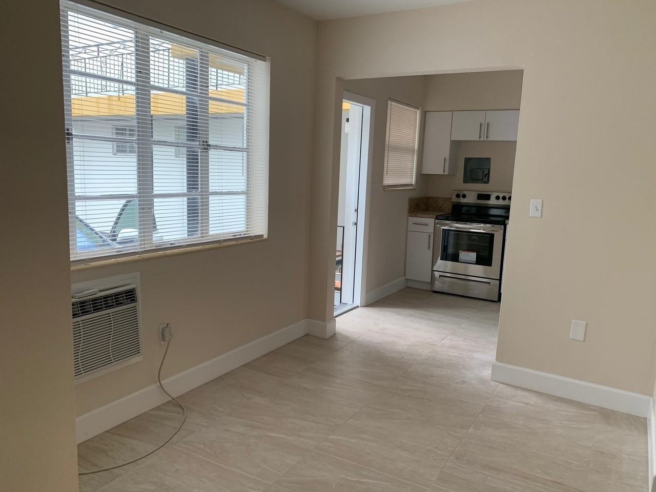 1575 Sw 2nd St Unit 1 - Photo 5 of 10