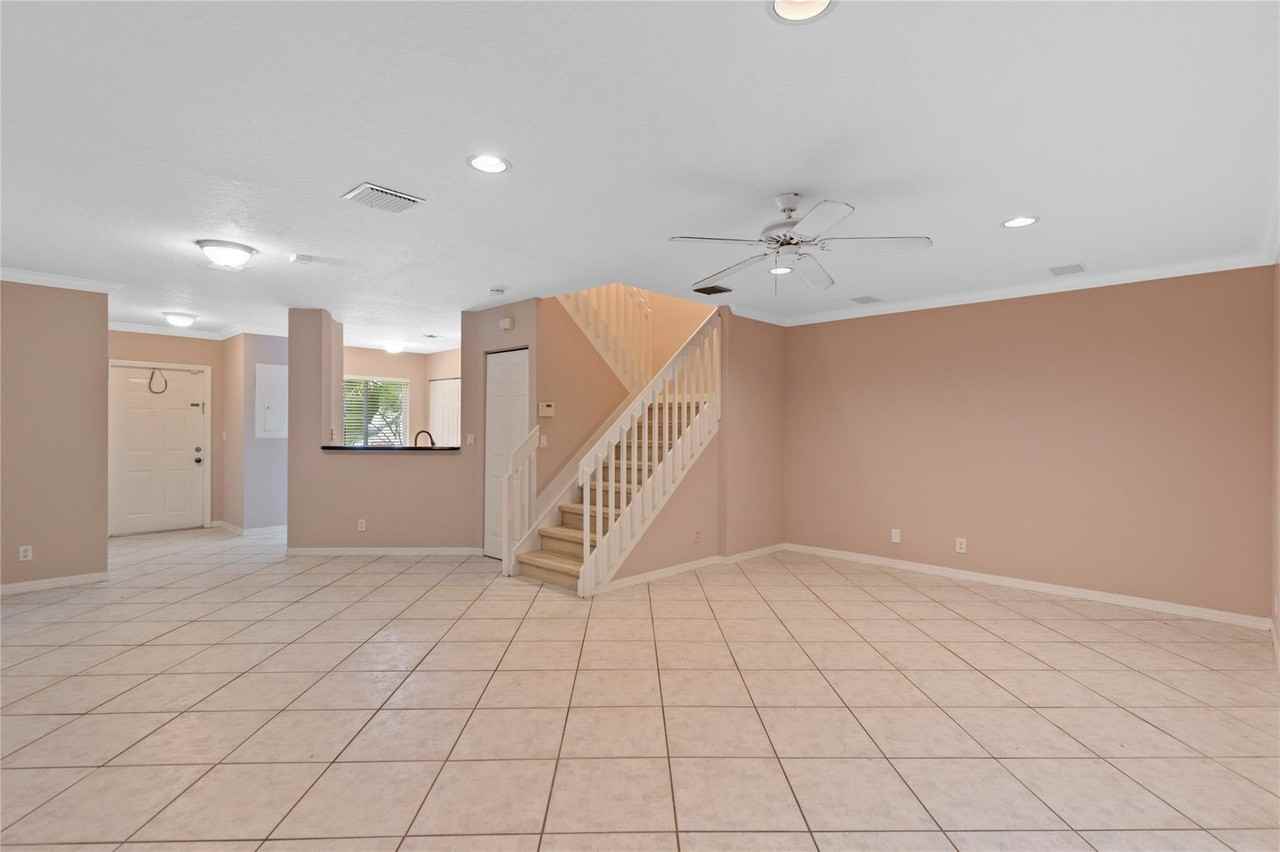 1186 Sw 44th Ave #1186 - Photo 5 of 26