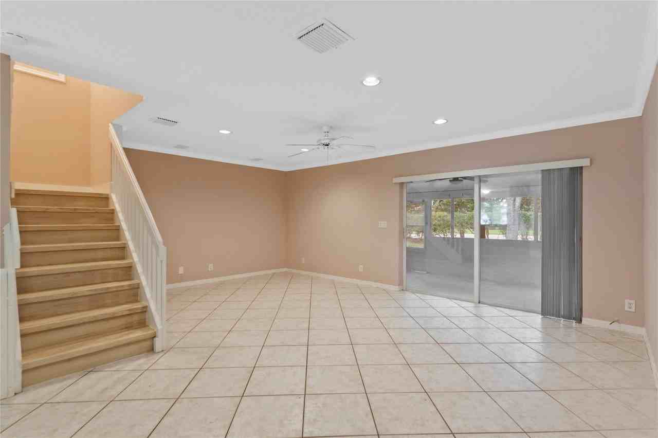 1186 Sw 44th Ave #1186 - Photo 7 of 26