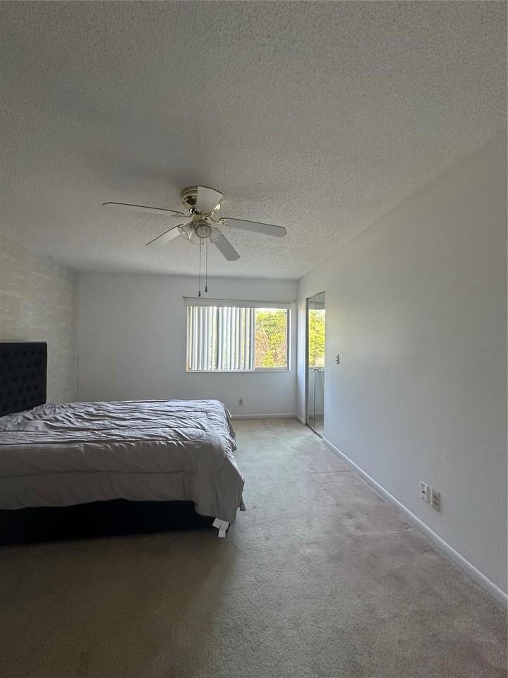 327 Pine Ridge Cir Unit B2 - Photo 7 of 12