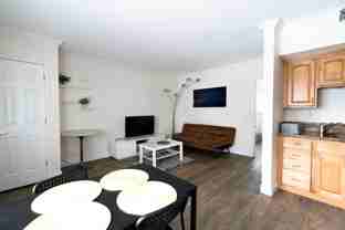 924 Se 2nd St Apt 3 #Apt 3 - Photo 1 of 1