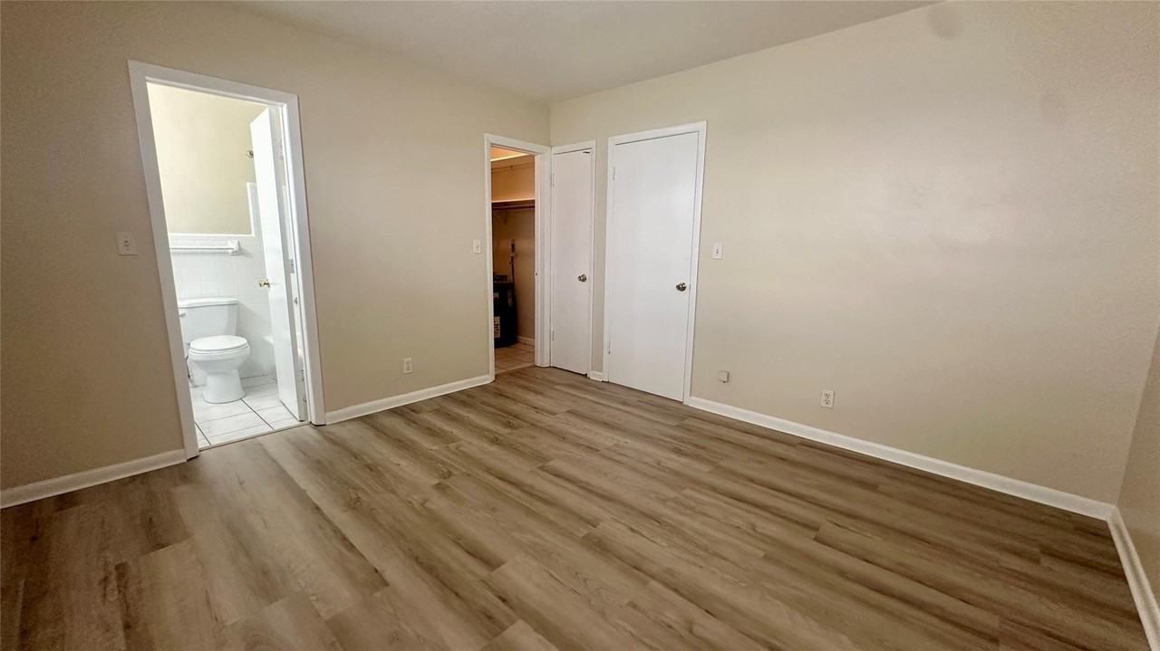 717 Se 16th St #3 - Photo 5 of 9