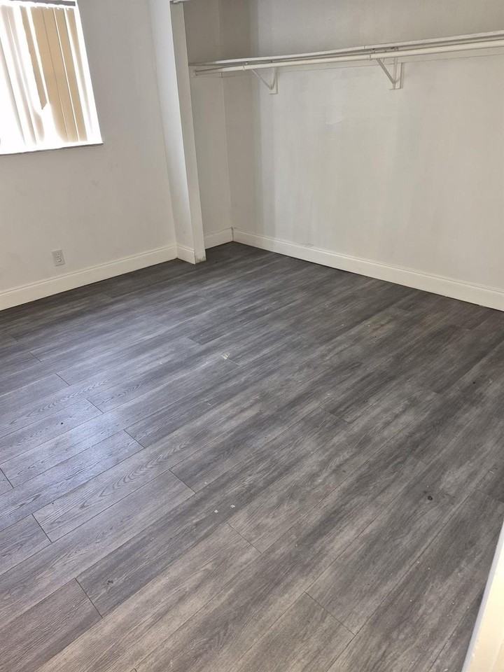 4455 Treehouse Ln #15B - Photo 7 of 7