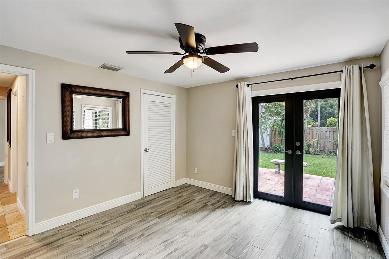 3208 Beacon St - Photo 2 of 26