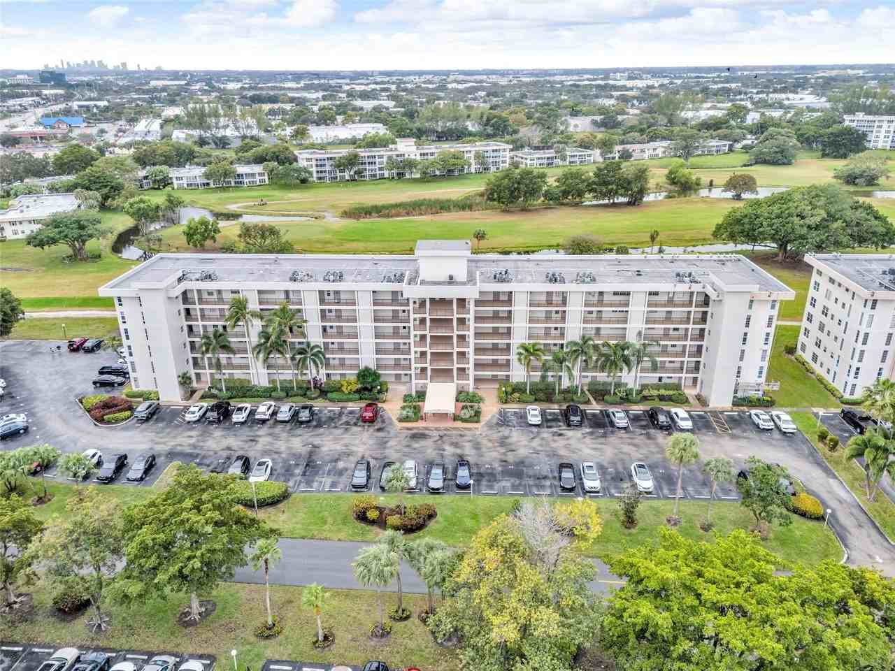 3001 S Course Dr Apt 301