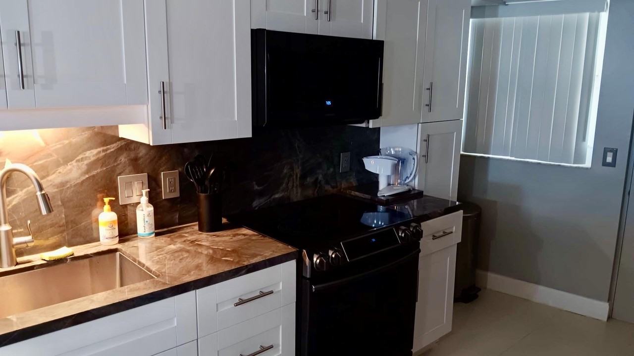 4100 Galt Ocean Dr Apt 1106 - Photo 2 of 35