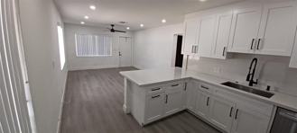 630 N 58th Ave - Photo 1 of 1