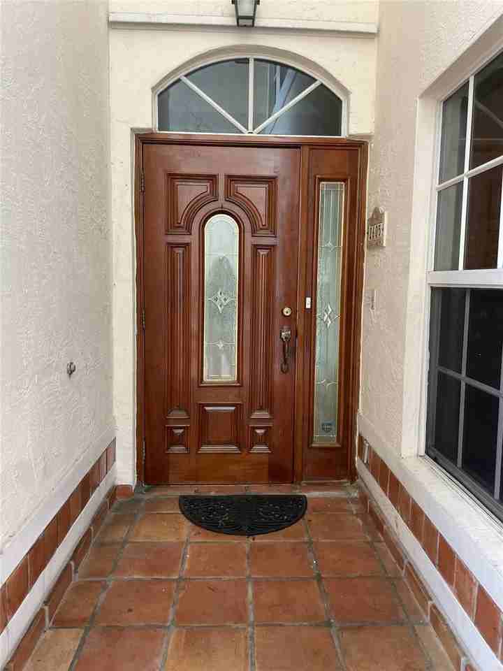 2605 Bay Dr - Photo 4 of 48