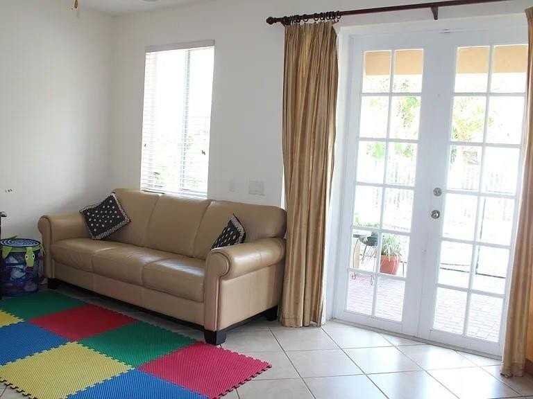 584 Conservation Dr - Photo 7 of 26