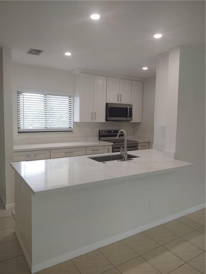 130 Nw 70th St Apt 202 - Photo 3 of 20